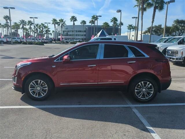 Photo of 2021 Infrared Tintcoat Cadillac XT5