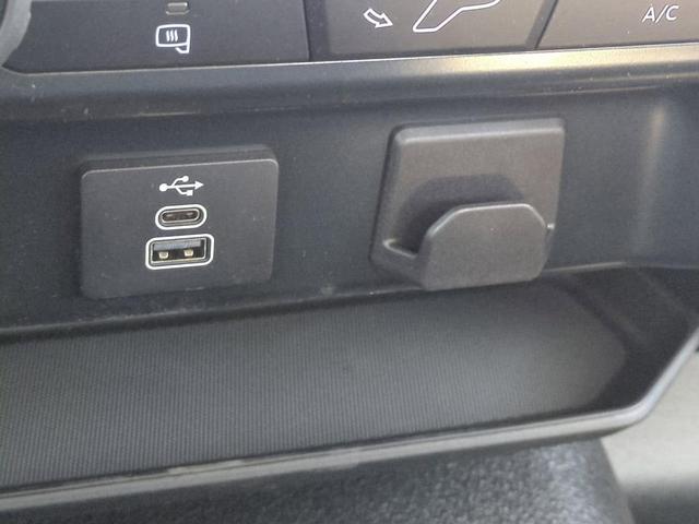 Photo of 2025 Oxford White Ford F-150