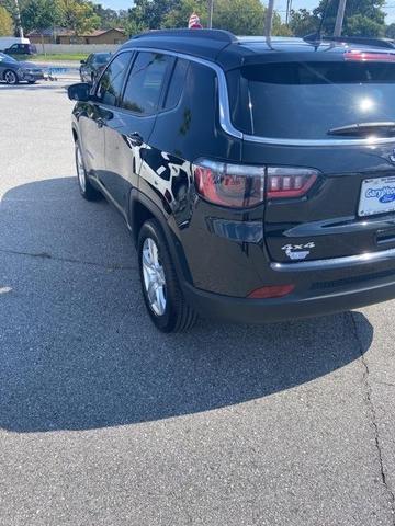 Photo of 2022 Diamond Black Jeep Compass