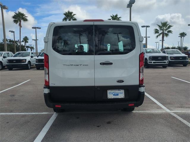 Photo of 2021 Oxford White Ford Transit-250