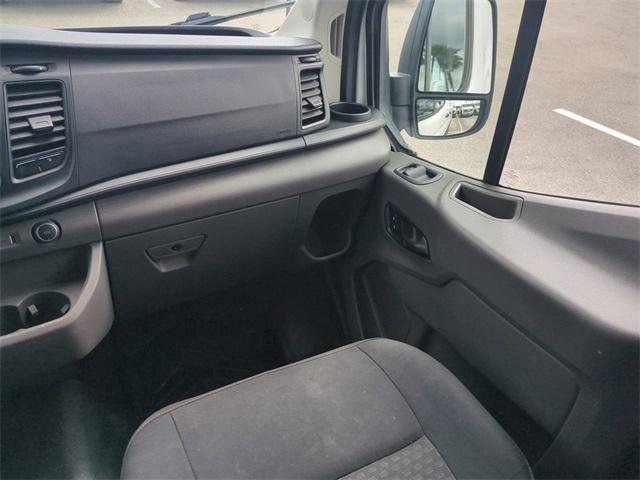 Photo of 2021 Oxford White Ford Transit-250