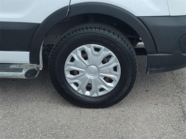 Photo of 2021 Oxford White Ford Transit-250