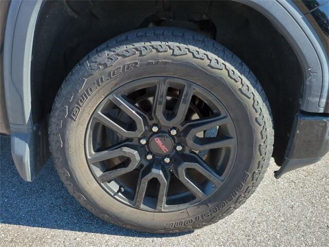 Photo of 2020 Onyx Black GMC Sierra 1500