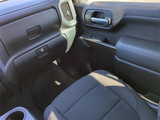 Photo of 2020 Onyx Black GMC Sierra 1500
