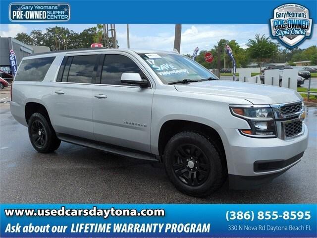 Photo of 2018 Silver Ice Metallic Chevrolet Suburban