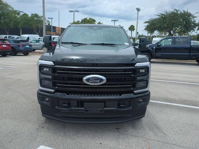Photo of 2025 Black Metallic Ford F-350