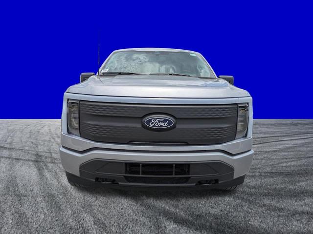 Photo of 2025 Silver Ford F-150 Lightning