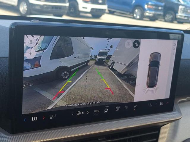 Photo of 2025 Silver Ford Explorer