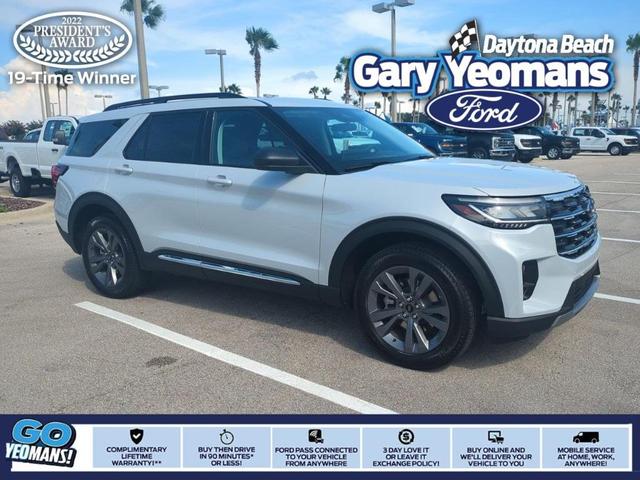 Photo of 2025 Silver Ford Explorer