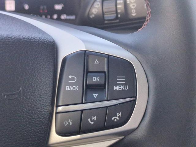 Photo of 2025 Silver Ford Explorer