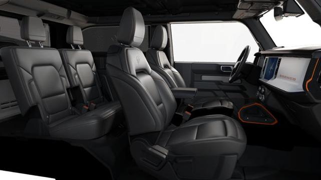 Photo of 2025 Oxford White Ford Bronco