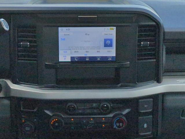 Photo of 2025 Oxford White Ford F-250