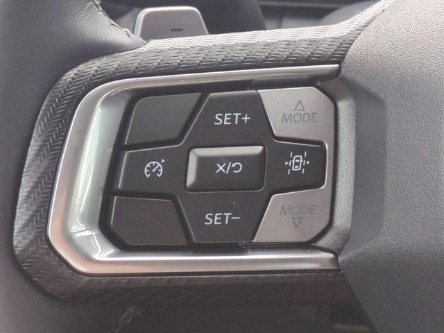 Photo of 2025 Oxford White Ford Mustang