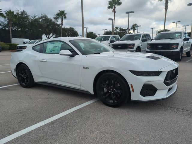Photo of 2025 Oxford White Ford Mustang