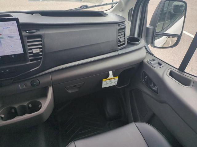 Photo of 2025 Oxford White Ford Transit-350