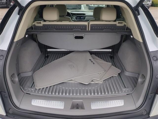 Photo of 2024 Crystal White Tri-Coat Cadillac XT5