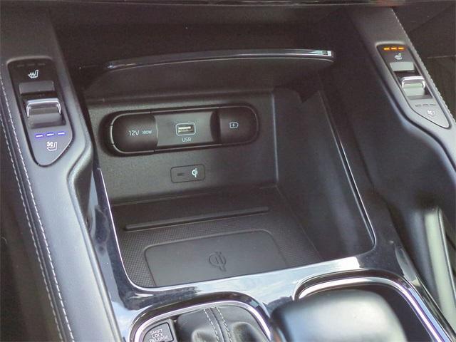 Photo of 2021 Ebony Black Kia Telluride