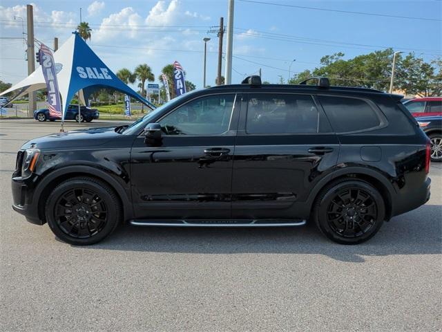 Photo of 2021 Ebony Black Kia Telluride