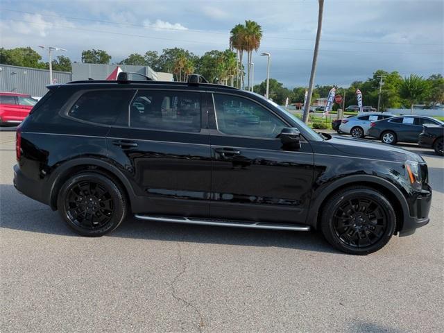 Photo of 2021 Ebony Black Kia Telluride