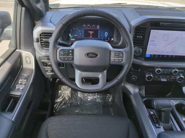 Photo of 2025 Oxford White Ford F-150