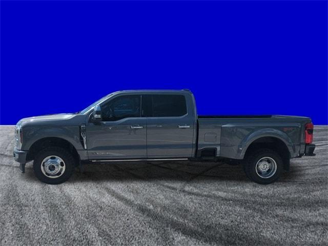 Photo of 2024 Carbonized Gray Metallic Ford F-350
