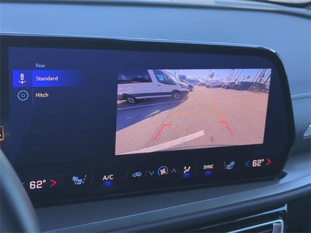 Photo of 2025 Sterling Gray Metallic Chevrolet Traverse