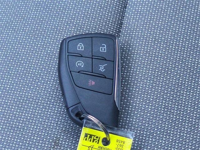 Photo of 2025 Sterling Gray Metallic Chevrolet Traverse