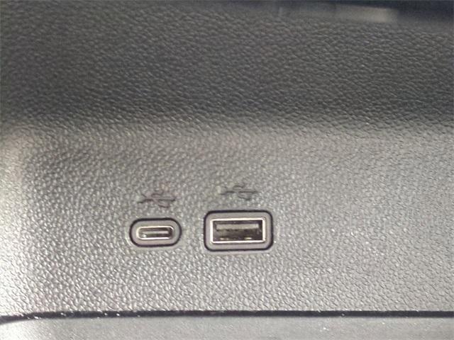 Photo of 2025 Sterling Gray Metallic Chevrolet Traverse
