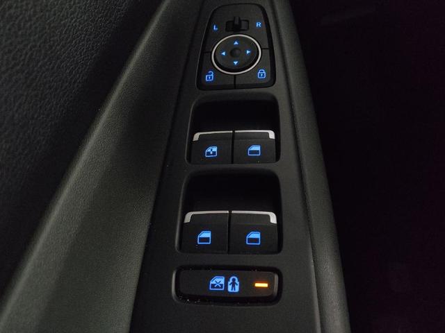 Photo of 2023 Twilight Black Hyundai SANTA FE