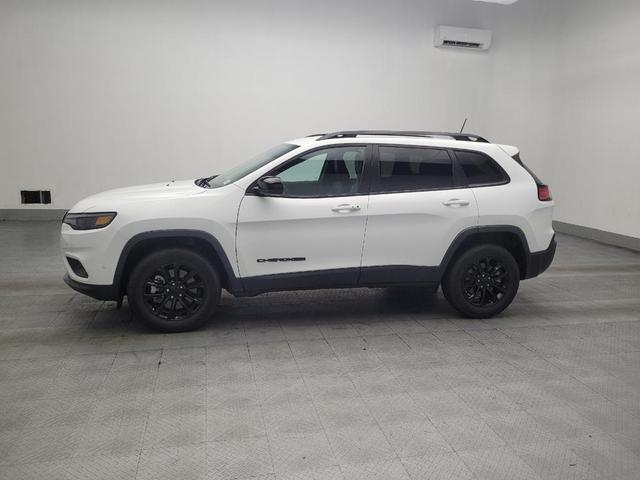 Photo of 2023 Bright White Clearcoat Jeep Cherokee