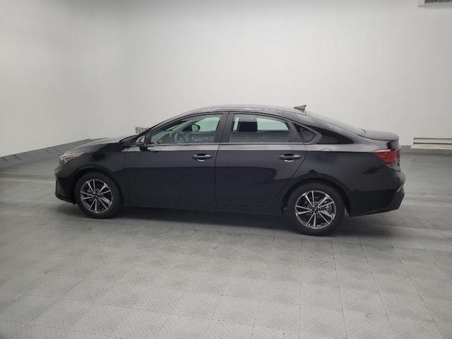 Photo of 2022 Aurora Black Kia Forte