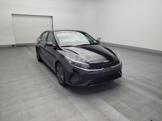 Photo of 2022 Aurora Black Kia Forte