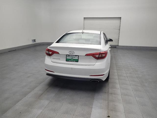 Photo of 2017 Quartz White Pearl Hyundai SONATA