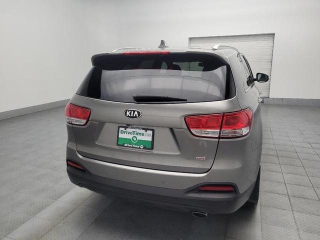 Photo of 2018 Titanium Silver Kia Sorento