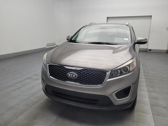 Photo of 2018 Titanium Silver Kia Sorento