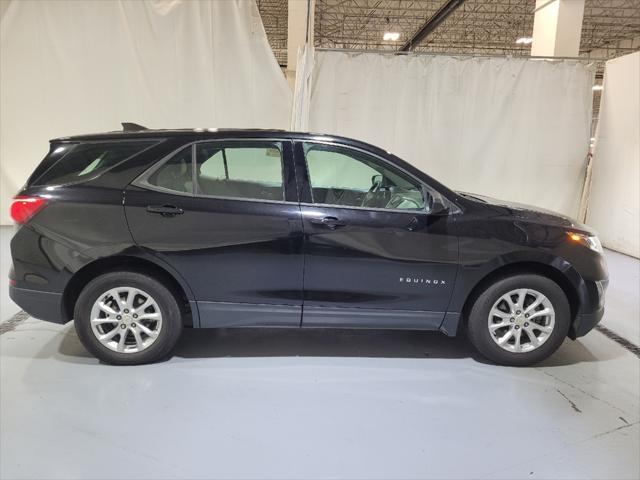 Photo of 2019 Mosaic Black Metallic Chevrolet Equinox