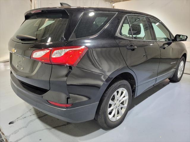 Photo of 2019 Mosaic Black Metallic Chevrolet Equinox
