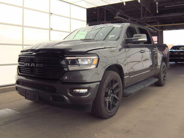 Photo of 2022 Granite Crystal Metallic Clearcoat RAM 1500