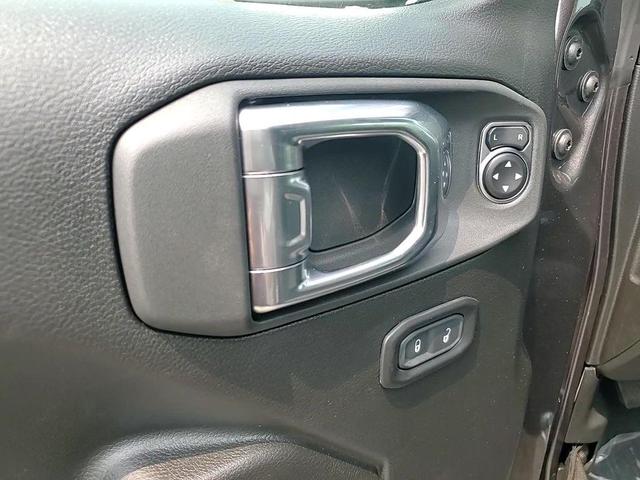 Photo of 2025 Granite Crystal Metallic Clearcoat Jeep Wrangler 4xe