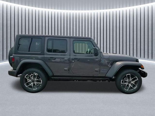 Photo of 2025 Granite Crystal Metallic Clearcoat Jeep Wrangler 4xe