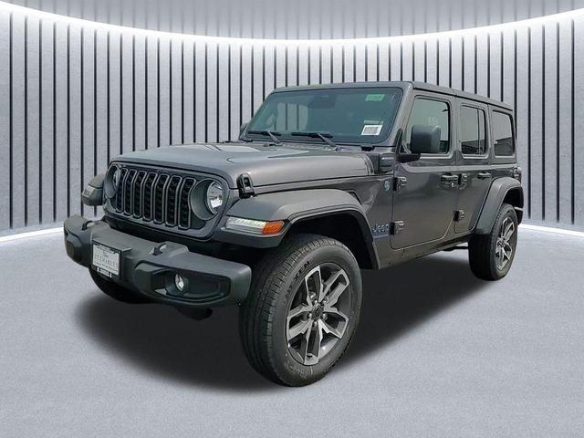 Photo of 2025 Granite Crystal Metallic Clearcoat Jeep Wrangler 4xe