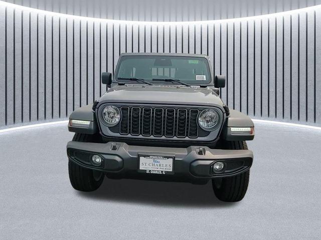 Photo of 2025 Granite Crystal Metallic Clearcoat Jeep Wrangler 4xe