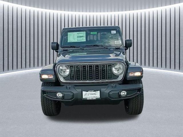 Photo of 2025 Granite Crystal Metallic Clearcoat Jeep Gladiator