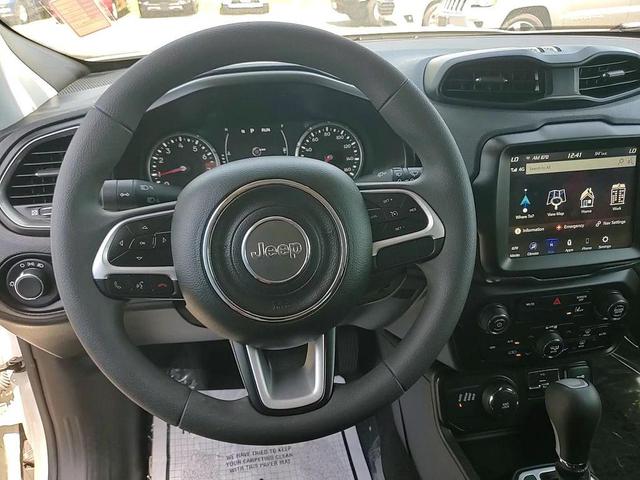 Photo of 2023 Alpine White Clearcoat Jeep Renegade