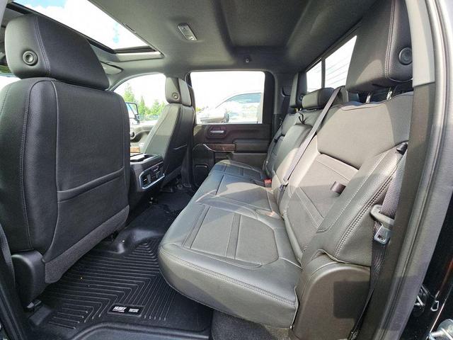 Photo of 2021 Onyx Black GMC Sierra 2500