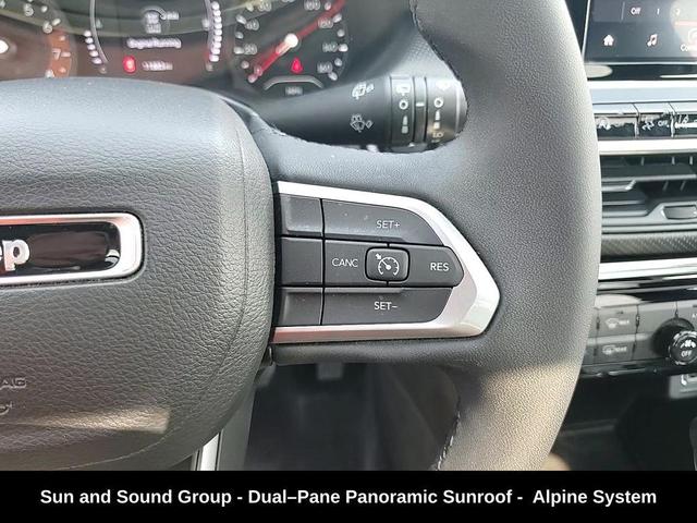 Photo of 2022 Velvet Red Pearlcoat Jeep Compass