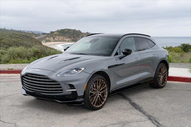 Photo of 2025 Grey Aston Martin DBX