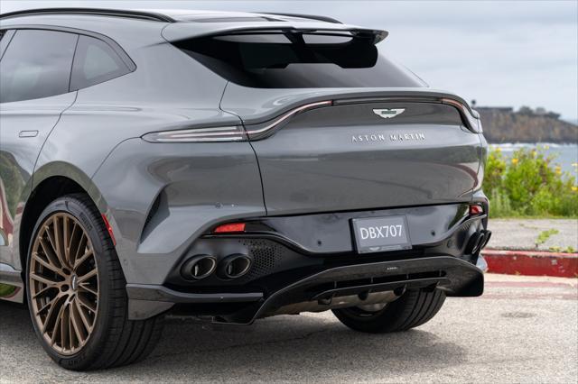 Photo of 2025 Grey Aston Martin DBX