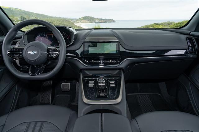 Photo of 2025 Grey Aston Martin DBX