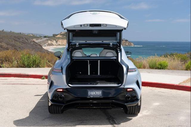 Photo of 2025 Blue Aston Martin DBX